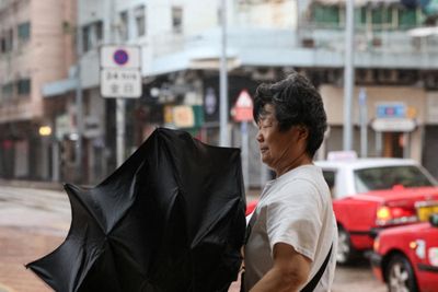 2,000 passengers stranded overnight at Hong Kong airport due to Typhoon Noul