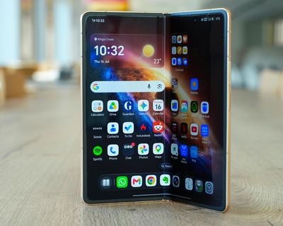 Honor Magic V6 review: sleek foldable phone lacking a bit of polish