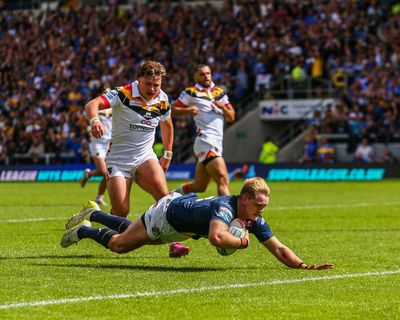 Leeds’s red button win over Bradford shows stakes are high in Super League’s Sky talks