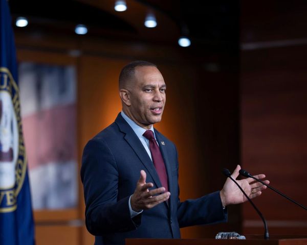 Republicans have ‘nothing to run on’ in midterms after Trump failures, Jeffries says