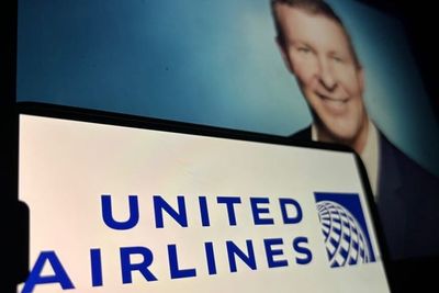 United Airlines Pitched a Merger With Delta Before Its Failed American Airlines Bid: Report
