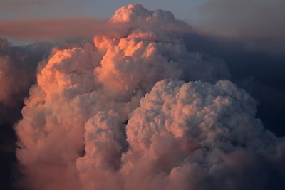 Massive French wildfire creates ‘fire cloud’ lightning storm near Bordeaux