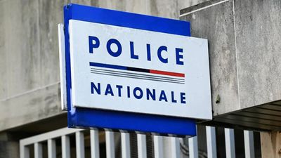 Pregnant woman among three stabbed in Paris knife attack; suspect detained