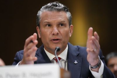 GOP loses faith in Hegseth over Iran war and military firings: ‘He’s all over the place’