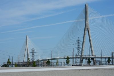 New Gordie Howe International Bridge opens but pedestrians and cyclists will have to wait