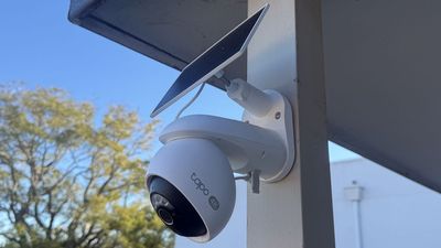 TP-Link’s solar-powered Tapo C660 Kit security camera provides crisp 4K video and clear night vision for an affordable price