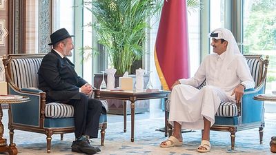 Rabbis visit Qatar's emir for condolences in show of interfaith bonds