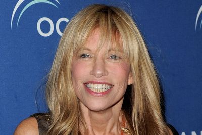 Singer Carly Simon announces Parkinson's diagnosis