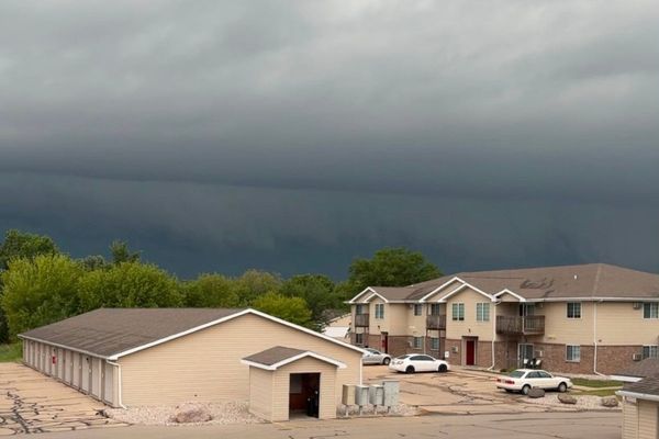 Wisconsin tornado causes extensive damage and cuts power to thousands of homes