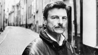 Quote of the day by Andrei Tarkovsky: 'A book read by a thousand different people is a thousand different books' and the proof that the reader is just as much the author as the writer