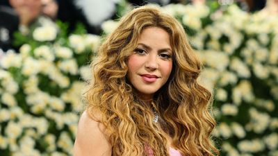 Shakira Rejects Warm Neutrals – Her All-White Living Room Brings Back Design's Most Divisive Palette