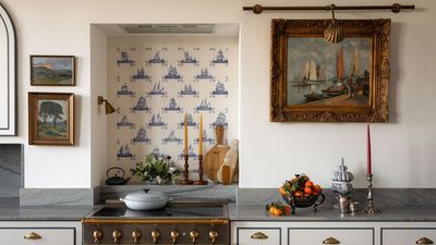 Love Spending Sunny Weekends Thrifting? These Are the Best Vintage Sales and Antique Markets Happening Across the US in August 2026