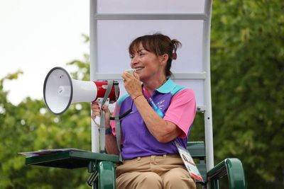 Lorraine Kelly makes special appearance as Commonwealth Games volunteer in Glasgow