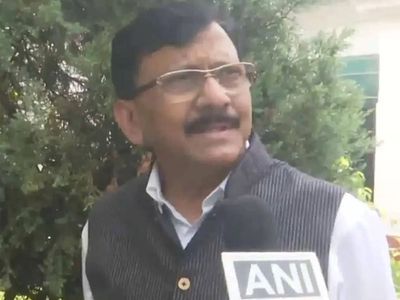 'Biggest paper leak racket operating within BJP': Sanjay Raut slams Centre