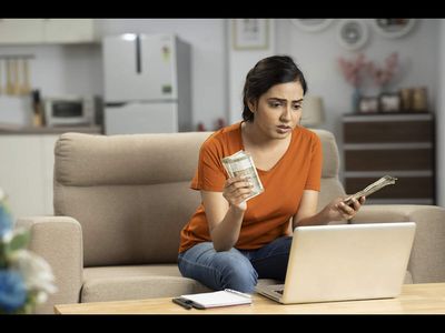 Which ITR form should I file as I am a homemaker who has Rs 98,000 dividend income and paid Rs 4000 TDS?