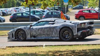 Ferrari F80 Aperta Spied For The First Time