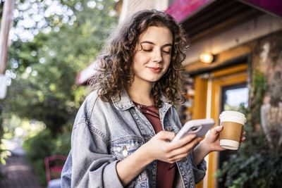 Forget your degree: Gen Z say reselling their old clothes on Depop taught them more about business—and 85% of hiring managers actually agree