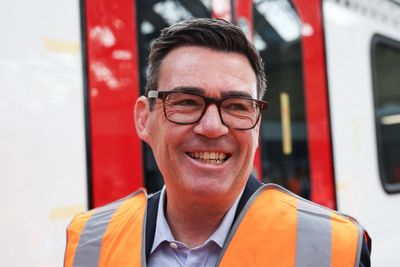 ‘Burnham bounce’ takes Labour top of polls as party set for landslide victory in Manchester