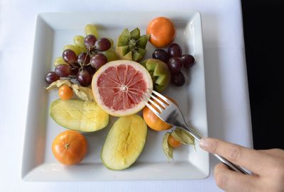 Starting a Keto or Low-Carb Plan? Researchers Say Get a Lipid Panel First, Then Check It Again