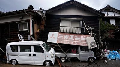 Tsunami alert follows powerful earthquake in southwest Japan