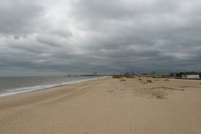 Romanian national denies raping teenage girl on Norfolk beach