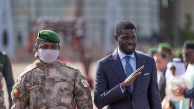 Senegal's Faye pays first visit to Mali since appointment as Ecowas president