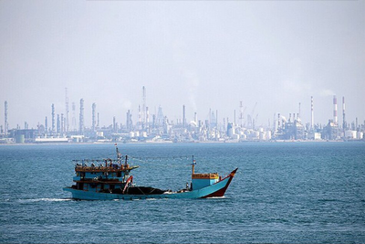 Oman Pitches Iran Voluntary Fee Plan for Hormuz Ships Modelled on Malacca Strait System