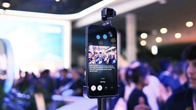 Unique Robot Phone camera lays foundation for Honor's future phones