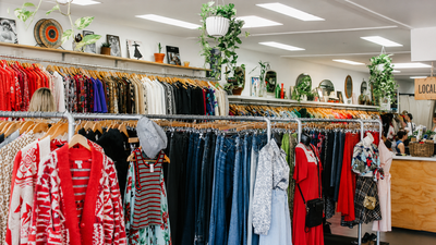 I use Google's AI to thrift for my big family — these are the 5 features that actually save me money