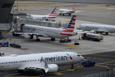 American Airlines flights temporarily grounded after nationwide IT outage