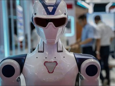Trump administration bans new Chinese humanoid robots, to protect US AI buildout