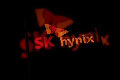 SK Hynix Stock Dips 2% in Wednesday Premarket After Profit Miss as Jim Cramer Calls the Results Not That 'Bad' (UPDATED)