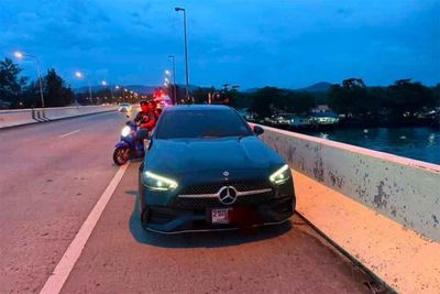 Search for Mercedes-Benz driver who jumped into Phuket sea