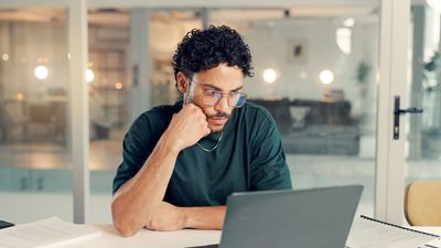 I used the reverse psychology prompt with ChatGPT to break my bad habits — and it showed me how to stop sabotaging my own goals