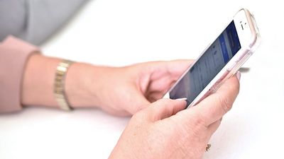 Barter returns in app form: Pay with your time instead of money