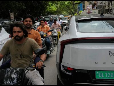 Delhi's electric dream meets a charging reality