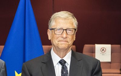 Quote of the day by Bill Gates: 'There's nothing on the iPad I look at and say, 'Oh, I wish Microsoft had done it'' — downplaying Apple's foray into tablets