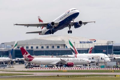 Heathrow passengers to pay higher fares as airport recoups expansion costs