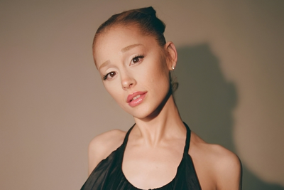 Ariana Grande 'Black Swan' Theory Goes Viral as Fans Spot Striking Similarities in 'Eternal Sunshine' Era