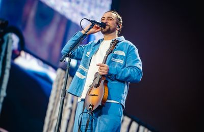 Noah Kahan blasts Donald Trump for using his song without permission