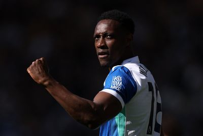 Chelsea poised to sign 35-year-old striker after drastic transfer policy change