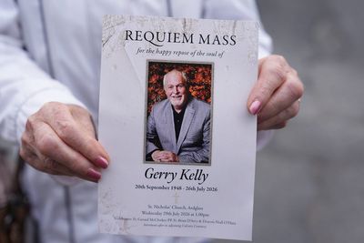 Gerry Kelly was ‘voice of sanity during insane times’, funeral hears