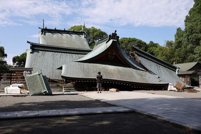 Survivors still sought as Japan quake death toll hits 13