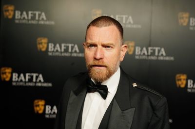 Ewan McGregor and Alan Cumming to join cast for new theatre play
