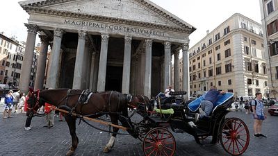 Italy moves to ban horse-drawn tourist carriages in Rome and other art cities