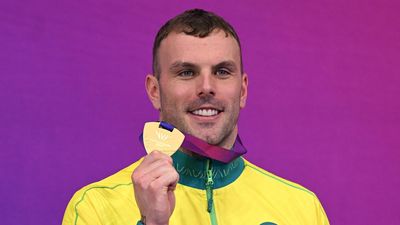 Thorpe mark falls, swimmers pocket $1.27m in bonuses