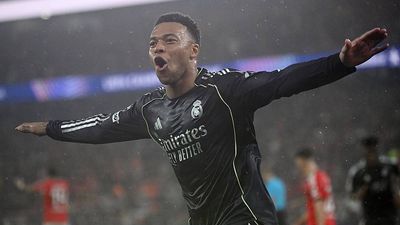 All of Florentino Perez’s Galactico Transfers at Real Madrid—Ranked