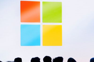 Microsoft beats Wall Street expectations with $90B in revenue