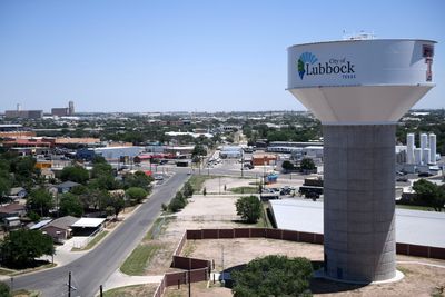 Small plots of land fuel big suspicions among Lubbock residents, who fear it’s for a data center