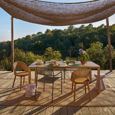 Every interiors editor I know goes to this brand for expensive-looking garden furniture, and they're having a massive clearance sale right now